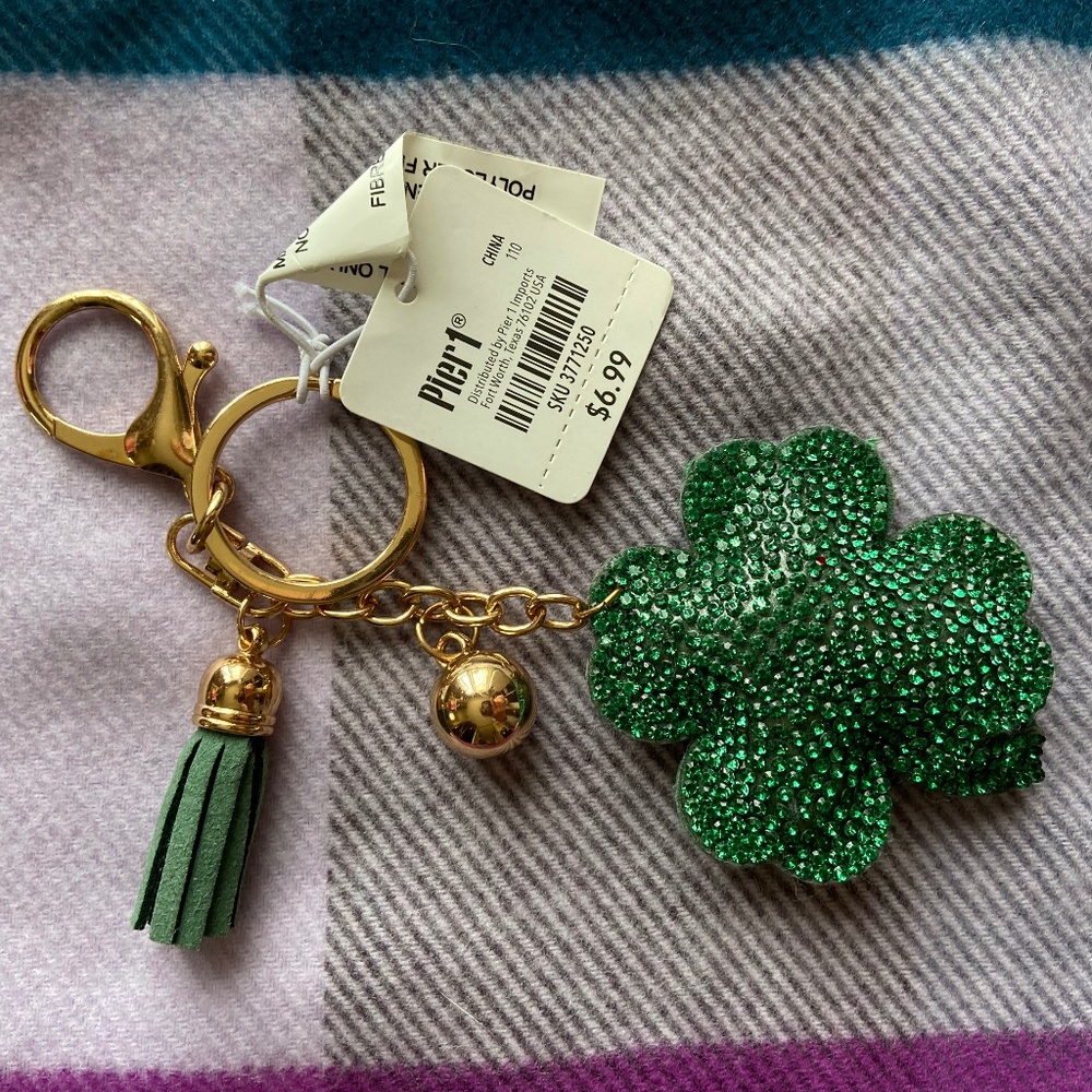 Pier 1 Imports Shamrock Rhinestone Key Ring/Fob NWT
